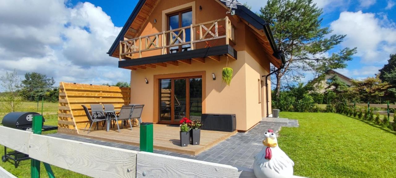 Zakatek Ciszy. Villa Sluchowo Buitenkant foto