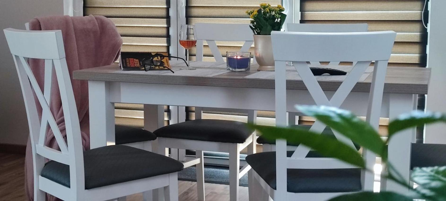 Zakatek Ciszy. Villa Sluchowo Buitenkant foto